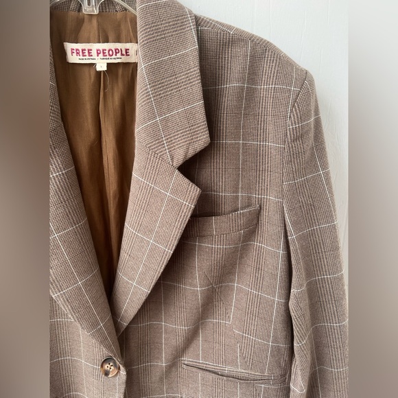 NWOT Free People Papercut Pinstripe Blazer (size S) - Picture 9 of 16
